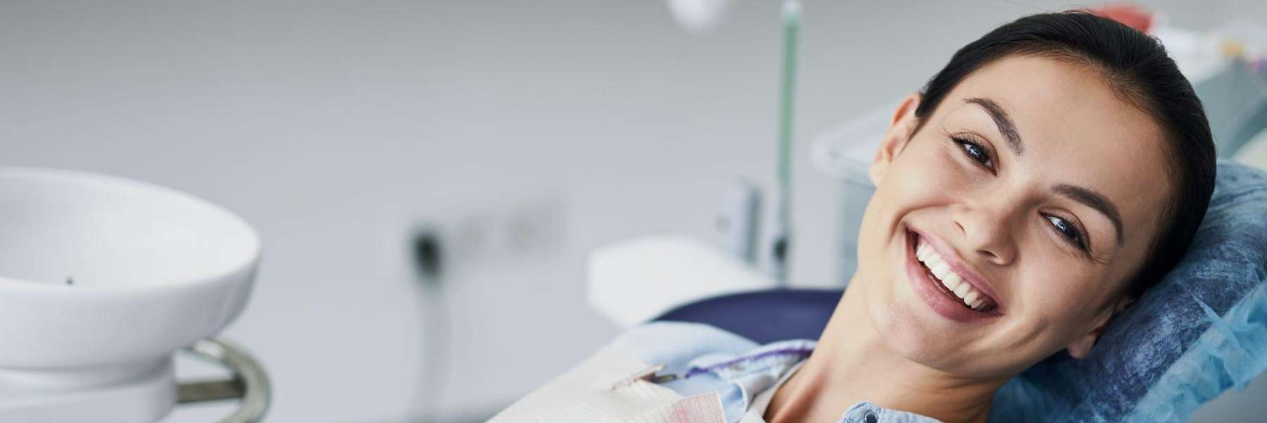 woman at the dentist in doreen